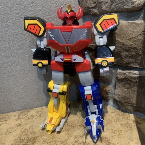 Mighty morphin power rangers - mighty,