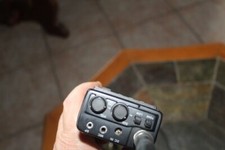 kenwood TH215 E on ne peu enlever l'annonce pourquoi !!!!! ces honteux de tous c