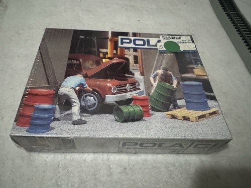 Pola scale 965 oil barrels - g,