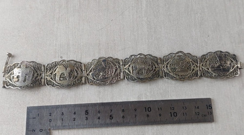 Ancien bracelet décor