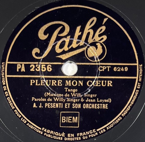 Pesenti pleure mon - :,
