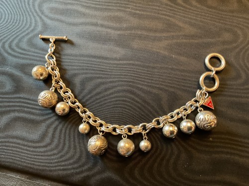 Bracelet guess avec breloques - guess,
