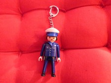 Porte-clés Playmobil "Policier" -1997- Tenue bleue