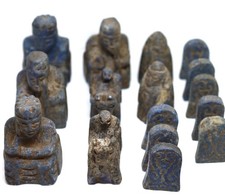 Jeu de pièces d'échecs en