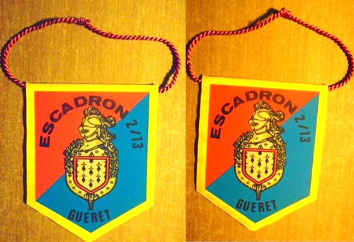 Insigne militaire fanion - insigne,