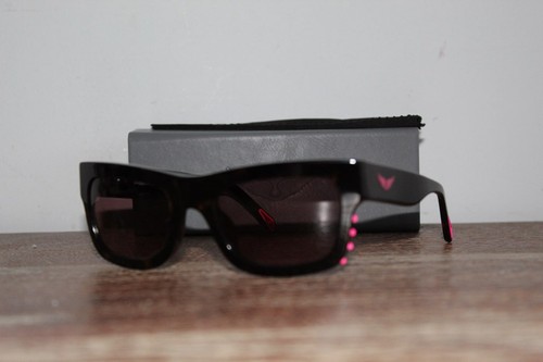 Neuf lunettes de soleil - neuf,