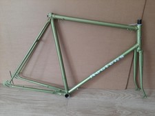 Cadre velo ROUTENS 3275g 60×58cm  ARTISANAL 122.8mm BFFF ancien vélo D5