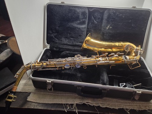 Bundy selmer gold - gold, brass