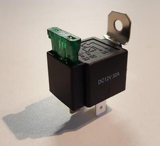 Relais 30A 12V Fusible 4