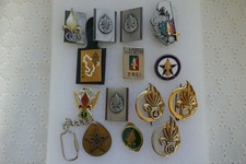 insignes Légion étrangère 3° et 2° REI invalides numéroté 1° para mortiers lourd