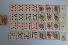ancien jeu de 32 cartes miniatures B.P GRIMAUD dans son etui