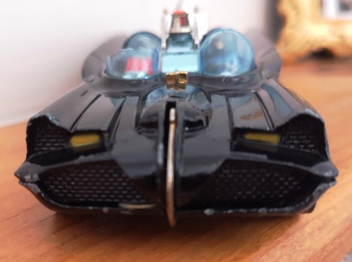 Batmobile batman corgi toys - batman,