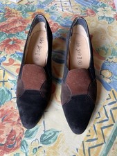 Chaussure daim noir/brun  Adèle Joris  pour femme ayant une pointure 40