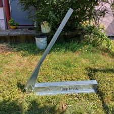 4 Supports panneaux photovoltaïques UNIFIX 300 B pour montage au sol ou mural