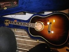 Guitare acoustique Gibson J45
