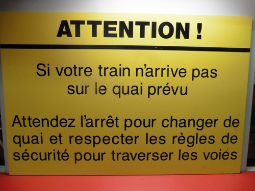 Ancien panneau de - panneau, gare