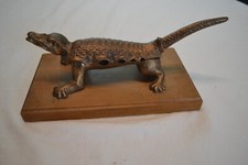 ANCIEN MACHE BOUCHON PHARMACIE