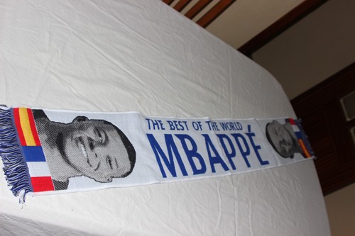 écharpe kylian mbappé real - Écharpe,