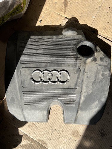 Cache moteur audi - 8l,