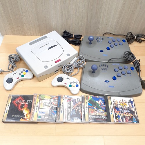 Console sega saturn japonaise - sega,