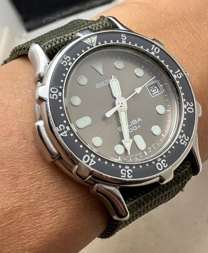 Montre plongée seiko - montre,