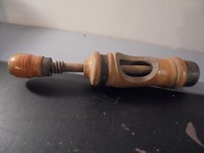 Ancien Embouchonneur Manuel