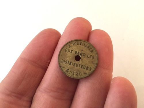 Ancien jeton distributeur - ancien,