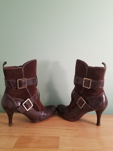 Modern vintage italian brown - modern,
