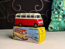 Dinky Toys MERCEDES Petit