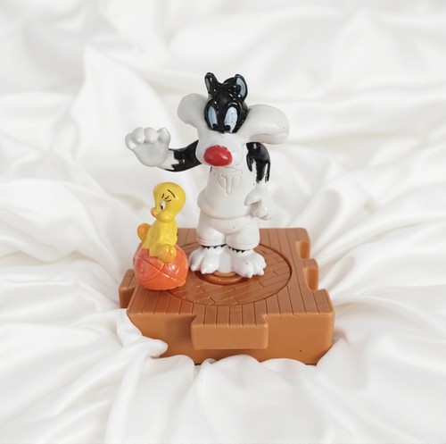 Donald figurine space - figurine,