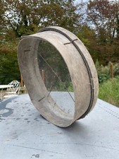 Vieux 2ème tamis en bois et