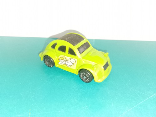 2505262 voiture miniature - ,