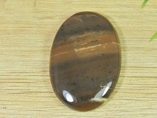 Cabochon de forme ovale de
