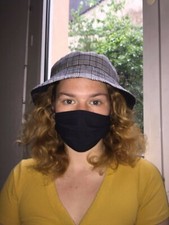 Bob réversible artisanal fabulé en France ,fait main 