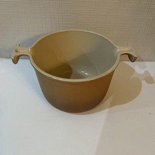 CAQUELON FONTE brun clair