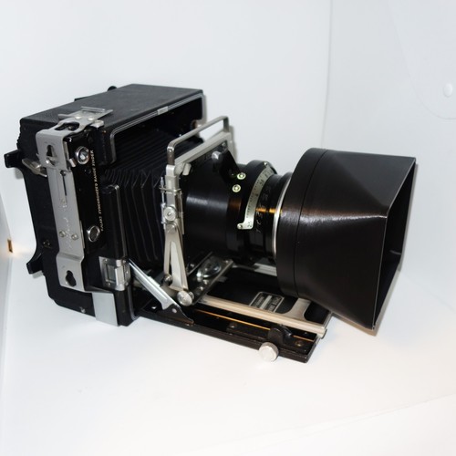 Rotating rectangular lens - lens, hood