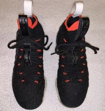 NIKE Lebron 15 Size- 4.5Y Kids