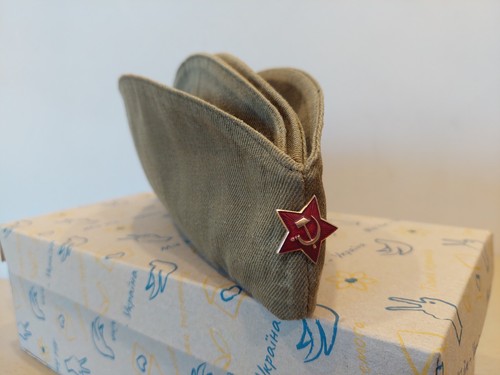 Ancienne casquette militaire