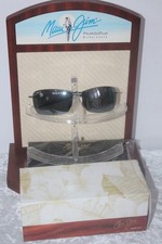 Neuf : Lunettes de Soleil MAUI JIM Lighhouse 423-02  Gris Noir