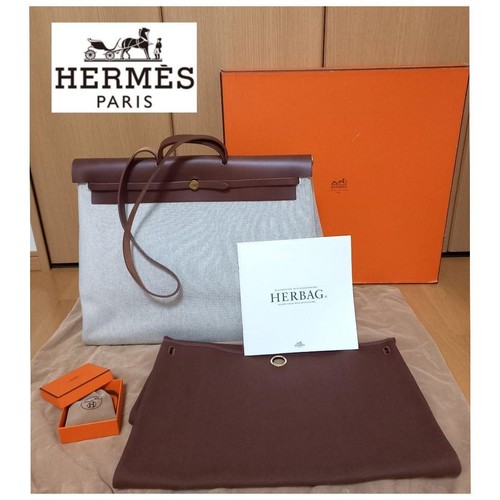 Rare color authentic hermes - rare,