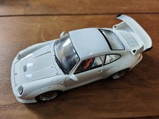 Porsche 911 993 GT2 White UT Models 1/18