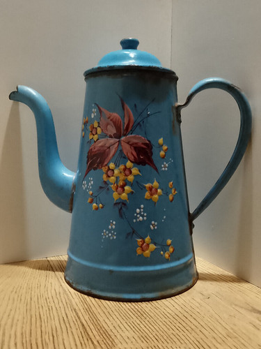 Tres belle cafetiere tole - tres, en