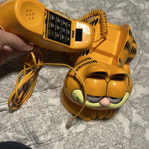Garfield vintage tyco landline - vintage,