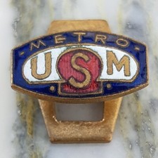 INSIGNE BOUTONNIERE USM metro union socialiste  ÉMAILLÉ POLITIQUE n31