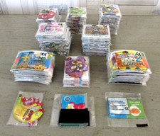 Gros lot + 200 magnets Gervais Danone nombreux doubles voir photos détaillées...