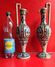 ATELIER EL-KHARRAZ À NABEUL. PAIRE D'AIGUILLÈRES VASES TUNISIENS