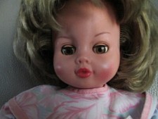 POUPEE ANCIENNE UNICA  35 cm