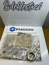 Cache écrou piaggio 177559 - écrou,