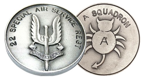Aiguillettes sqn bug emblème - aiguillettes,