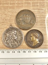 LOT 3 MEDAILLES Ref24193J